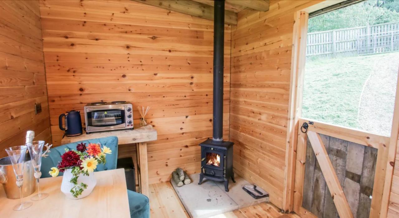Shepherds Hut By Stepney Stays Scarborough Exteriér fotografie