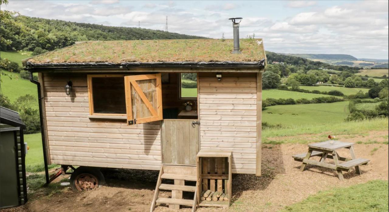 Shepherds Hut By Stepney Stays Scarborough Exteriér fotografie